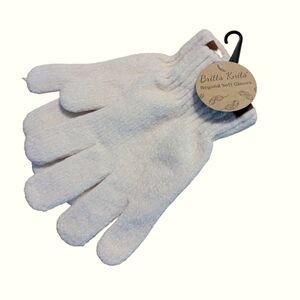 NWT Britt's Knit Beyond Soft Cream Chenille Extended Cuff Gloves T04